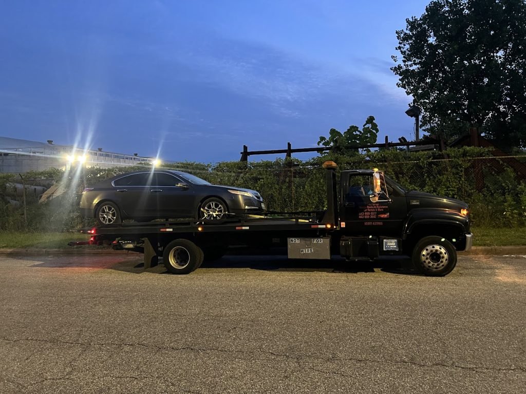 I got Whipz Towing & Roadside Assistance with a acura tl towing near me in Cherry Hill,MD 21225