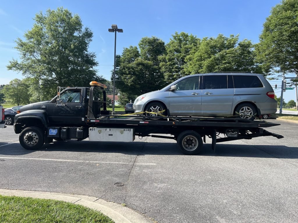 I Got Whipz Towing & Roadside Assistance towing a honda oddessy in Glenarm, MD 21057