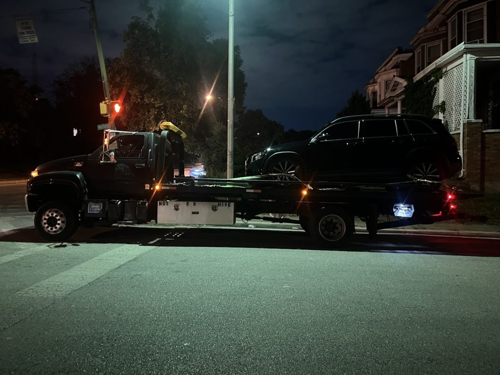 I got Whipz Towing & Roadside Assistance with a Mercedes Glk towing near me at 3000 N.Ridge rd Ellicott City,MD 21043