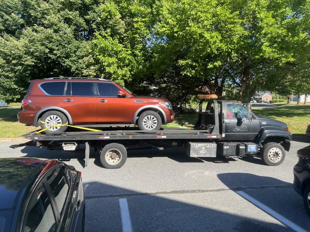 I got Whipz Towing & Roadside Assistance with a Nissan Armata towing near me at 9100 Belair rd Nottingham,MD 21236