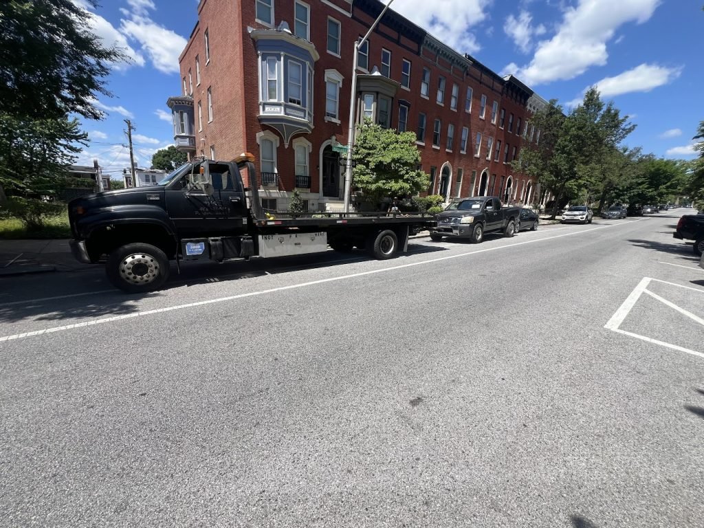 I got Whipz Towing & Roadside Assistance with a Nissan pickup truck towing near me from 8143 Beachwood Dundalk,MD 21222 to 1000 Whitelock st Baltimore,MD 21217