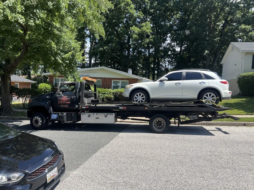 I Got Whipz Towing & Roadside Assistance with a fx35 towing near me in Lochearn, MD 21207