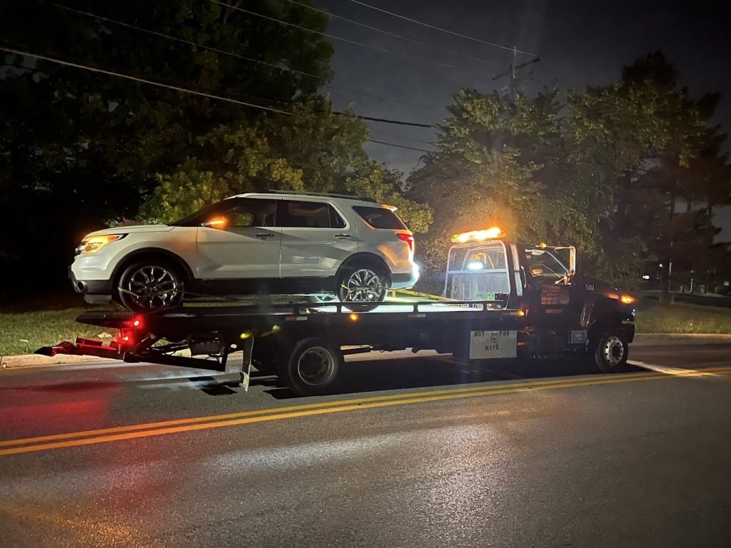 I got Whipz Towing & Roadside Assistance with a ford explorer towing near me at 1700 Belmont ave Woodlawn,MD