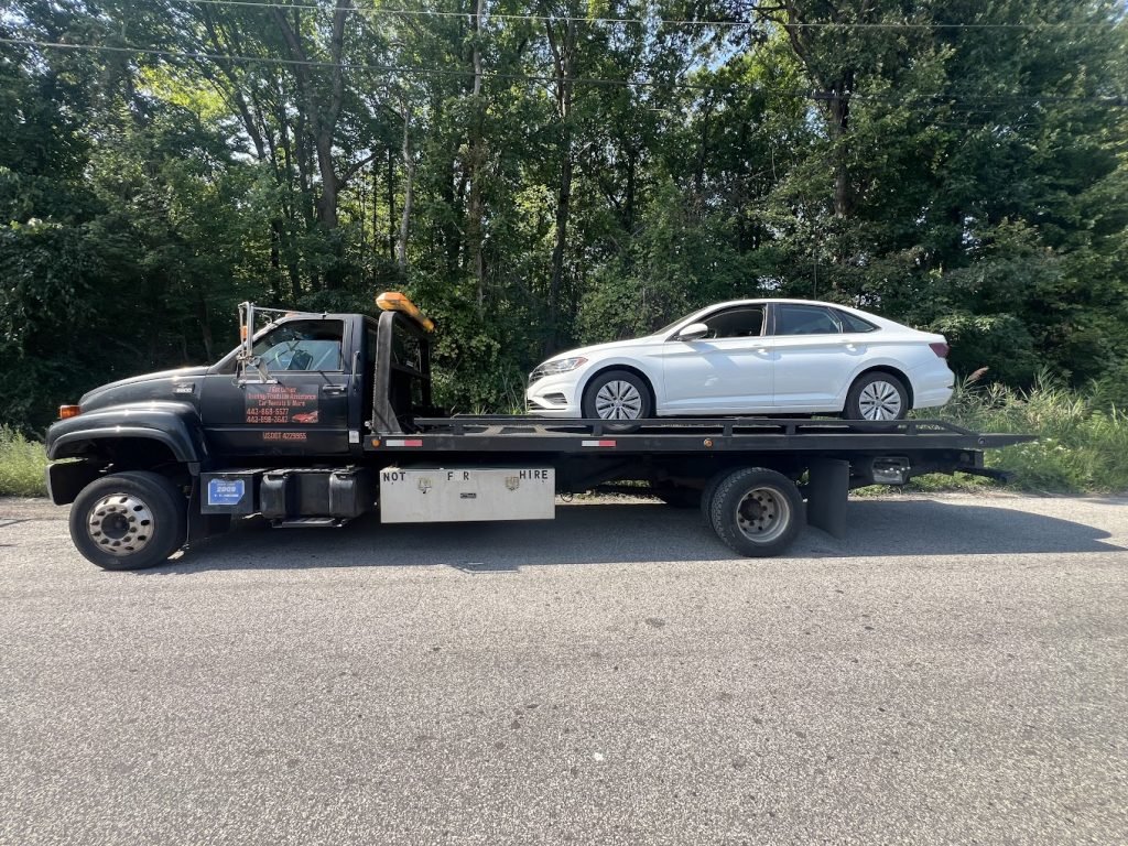 I got Whipz Towing & Roadside Assistance with a Volkswagen Jetta towing near me from 1100 Lawrence Ave Rosedale MD 21237