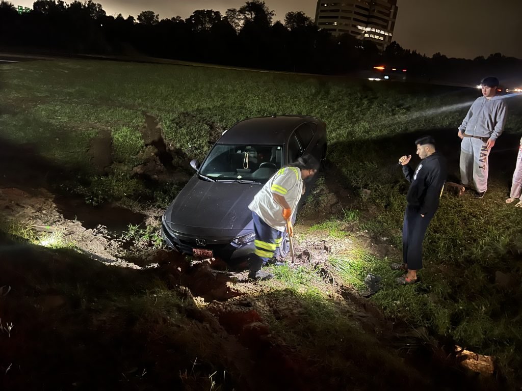 I got Whipz Towing & Roadside Assistance with a grey Honda accord recovery on I-295 N