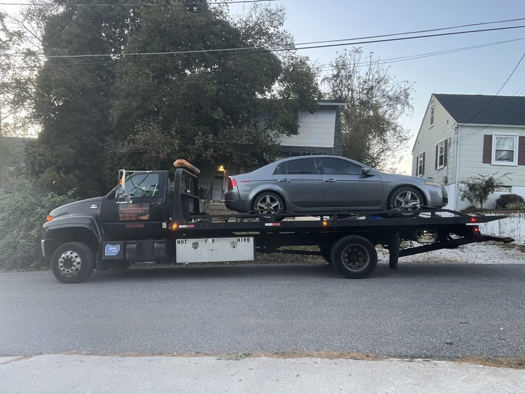 I got Whipz Towing & Roadside Assistance with a grey acura tl towing near me from 2100 park pl Woodlawn, MD 21207 to 6300 Reiserstown rd Baltimore, MD 21215