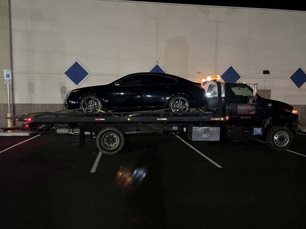 I got Whipz Towing & Roadside Assistance with a black acura tl towing near me from veterans pkwy riverdale, MD 20737 to 26223 Sussex Hwy, Seaford, DE 19973