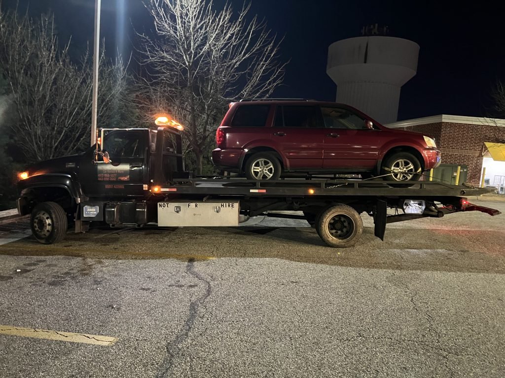 I got Whipz Towing & Roadside Assistance with a red honda CRV towing near me from 2840 Rolling Rd Baltimore, MD 21244 to 7430 Lexham ct Windsor Mill, MD 21244