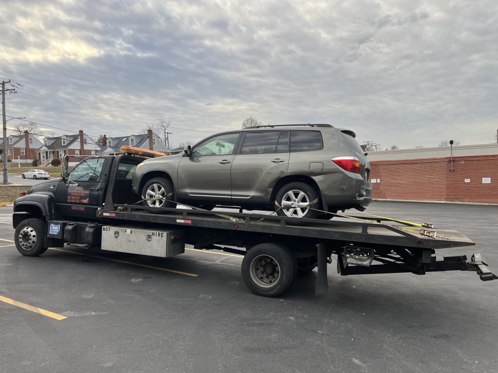 I got Whipz Towing & Roadside Assistance with a grey toyota 4runner towing near me from 7003 Liberty rd Lochearn, MD 21207 to 5200 Fairlawn ave Baltimore, MD 21215