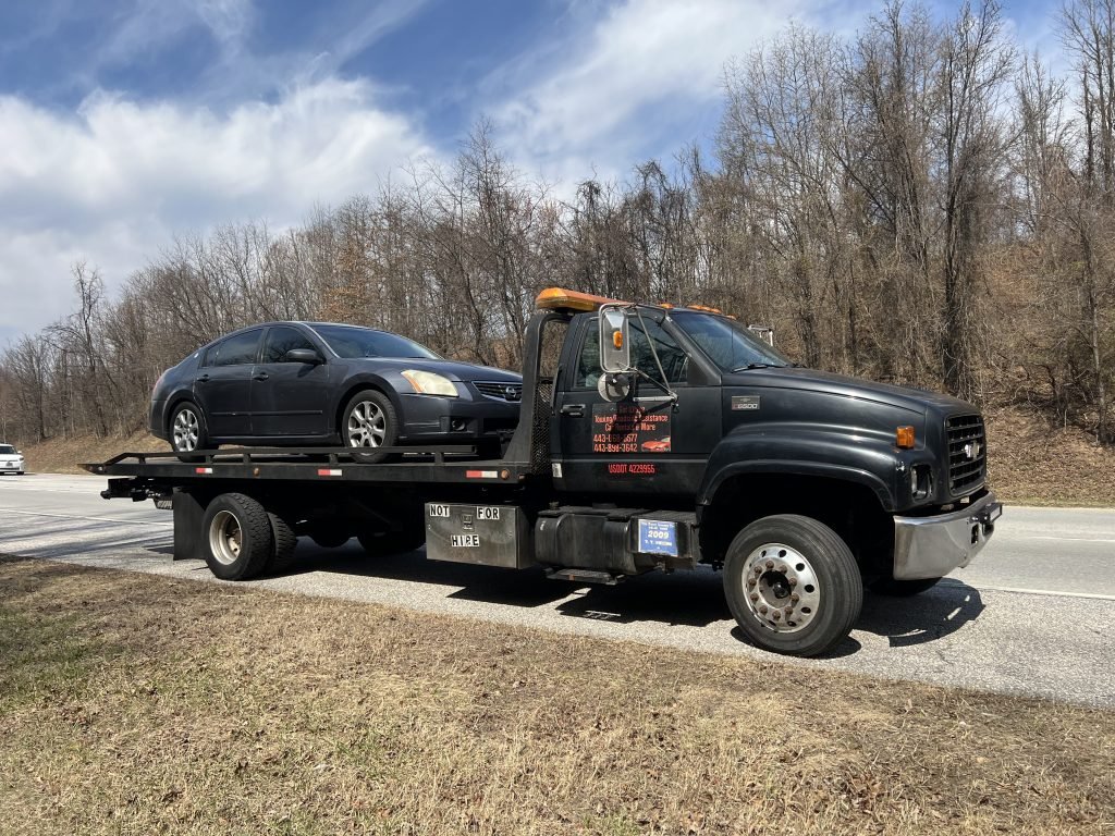 I got Whipz Towing & Roadside Assistance with a grey nissan altima towing near me from 39.409547 -76.788778 to 3507 jean dr Windsor Mill, MD 21244